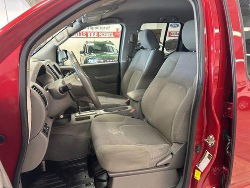 Cayenne Red Metallic 2019 Nissan Frontier SV