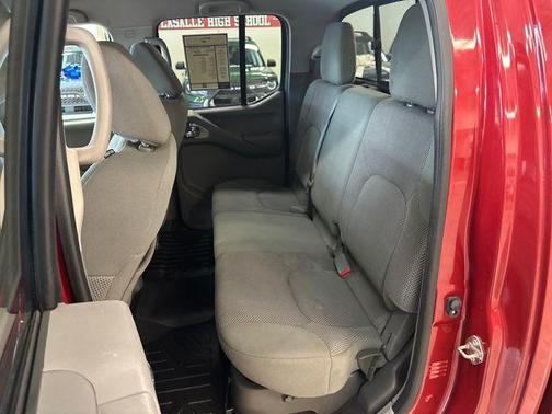 Cayenne Red Metallic 2019 Nissan Frontier SV