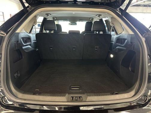 Agate Black Metallic 2023 Ford Edge SEL