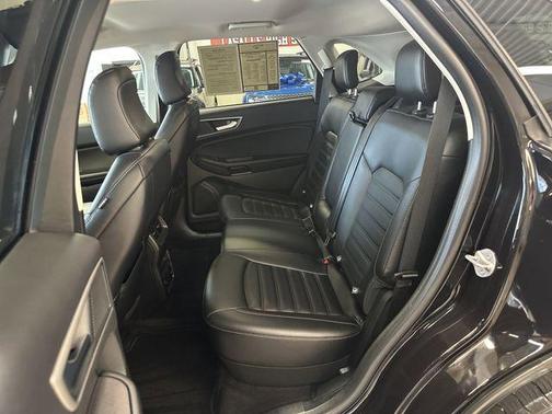 Agate Black Metallic 2023 Ford Edge SEL