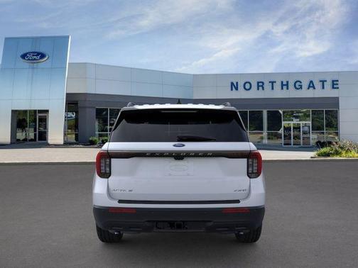 Space White Metallic 2026 Ford Explorer Active