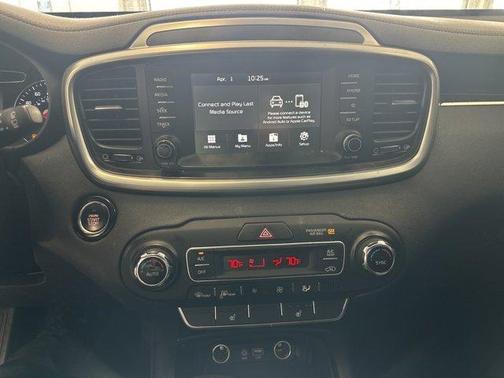 2020 Kia Sorento S