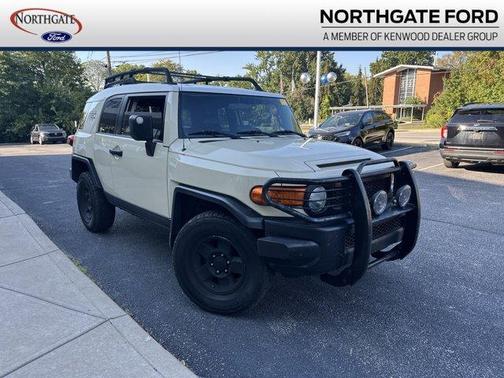 2008 Toyota FJ Cruiser Base (Retail Orders Only) (A5)