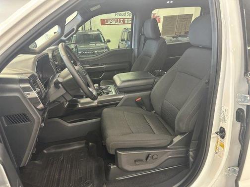 Oxford White 2023 Ford F-150 XLT