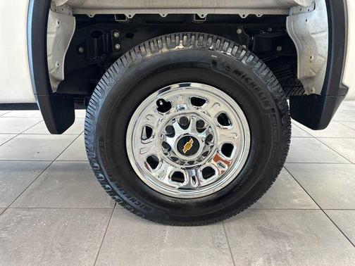 Summit White 2023 Chevrolet Silverado 3500 WT
