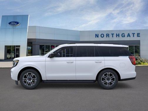 Star White 2025 Ford Expedition Active