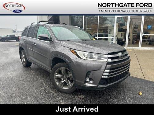2019 Toyota Highlander Limited Platinum