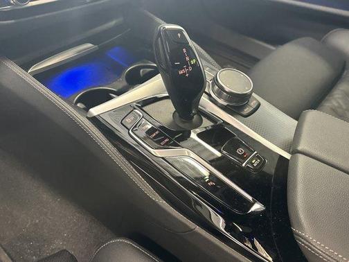 2023 BMW 530 i xDrive