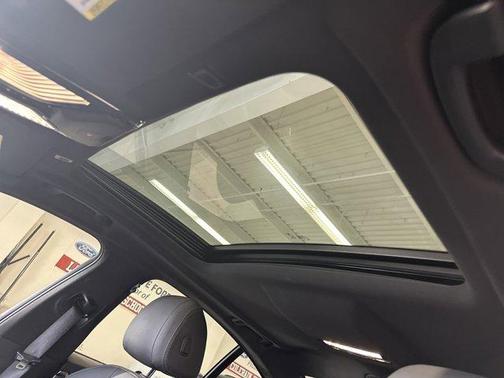 2023 BMW 530 i xDrive