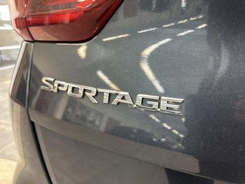 Pacific Blue 2022 Kia Sportage LX