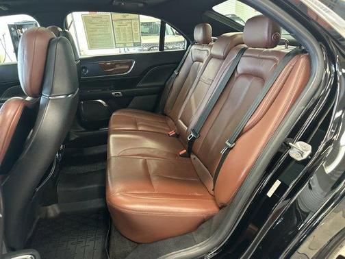 2018 Lincoln Continental Reserve