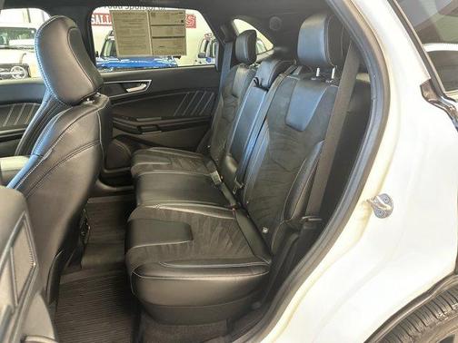 2022 Ford Edge ST