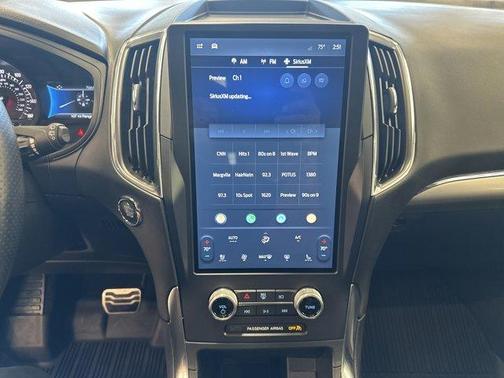 2022 Ford Edge ST