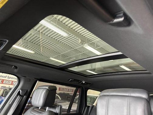 Carpathian Grey 2021 Land Rover Range Rover P525 HSE Westminster LWB