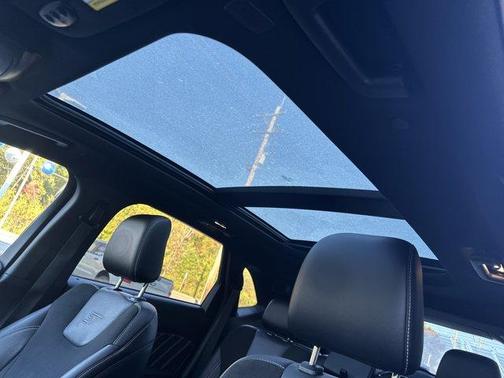 2020 Ford Edge ST