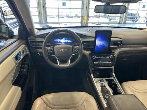 Jewel Red Metallic 2022 Ford Explorer Platinum