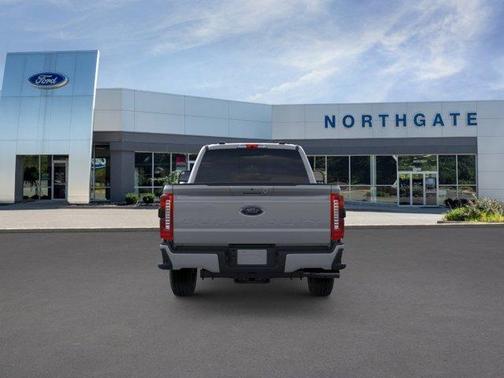 Avalanche 2026 Ford F-250 XLT
