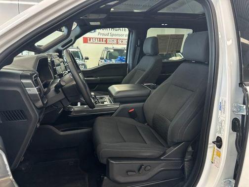 Oxford White 2023 Ford F-150 XLT