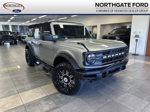 2022 Ford Bronco Black Diamond
