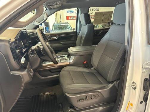 Summit White 2024 Chevrolet Silverado 1500 LT Trail Boss