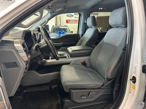 Oxford White 2021 Ford F-150 XLT