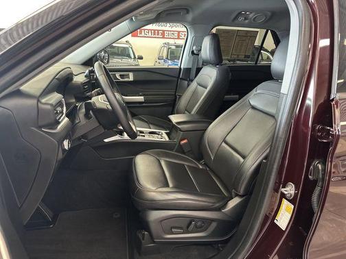 Jewel Red Metallic 2023 Ford Explorer XLT