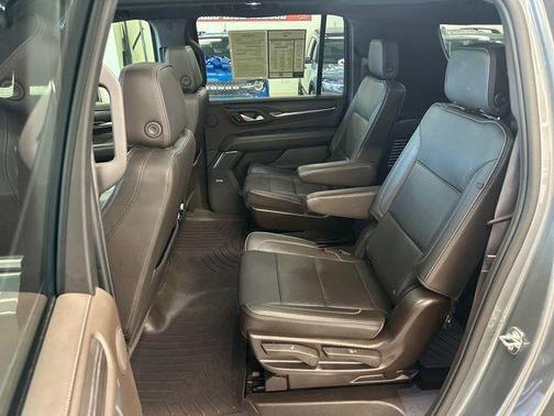 Satin Steel Metallic 2022 GMC Yukon XL Denali