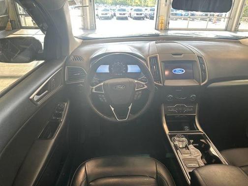 Magnetic Metallic 2019 Ford Edge SEL