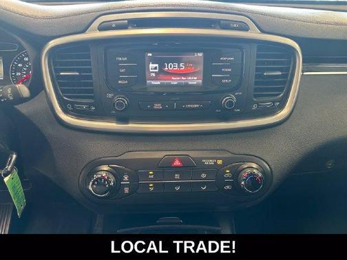 Dark Cherry 2016 Kia Sorento LX