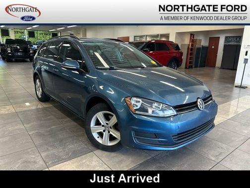 Silk Blue Metallic 2015 Volkswagen Golf SportWagen TDI S 4-Door