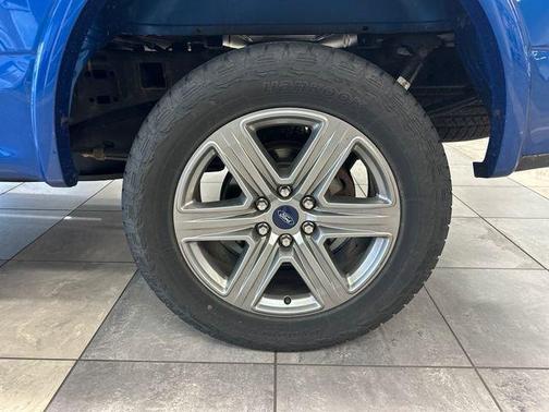 Lightning Blue 2018 Ford F-150 Lariat