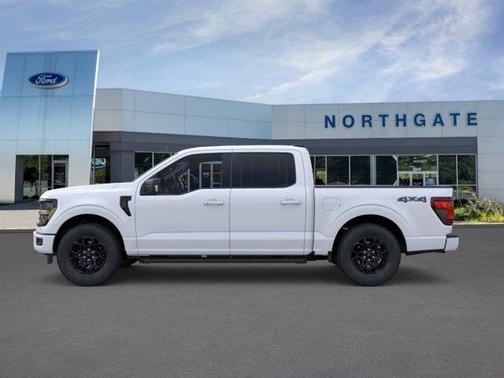 Oxford White 2026 Ford F-150 XLT