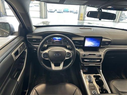 Carbonized Gray Metallic 2023 Ford Explorer XLT