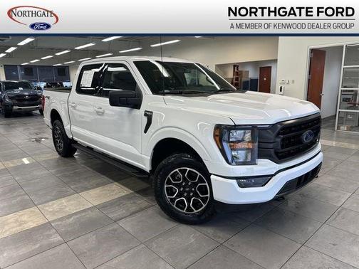 Oxford White 2023 Ford F-150 XLT