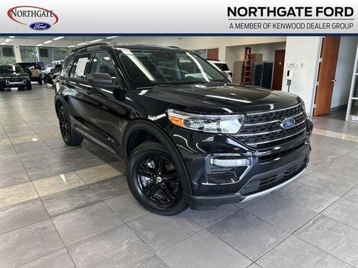Black Metallic 2023 Ford Explorer XLT