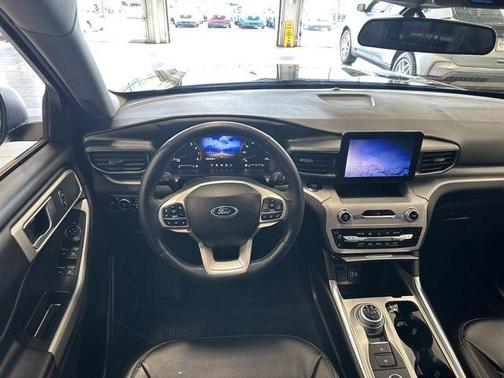 Black Metallic 2023 Ford Explorer XLT