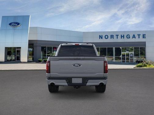 Avalanche 2026 Ford F-150 XLT