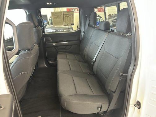 Oxford White 2023 Ford F-150 XLT