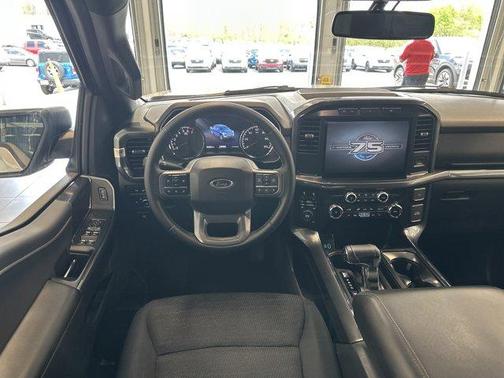 Oxford White 2023 Ford F-150 XLT