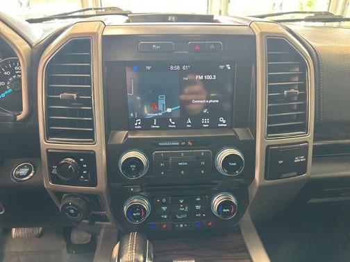 Blue Jeans Metallic 2018 Ford F-150 Lariat