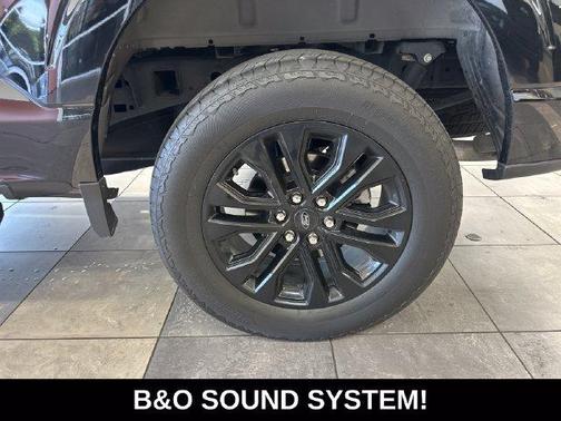 Agate Black Metallic 2024 Ford F-150 XLT