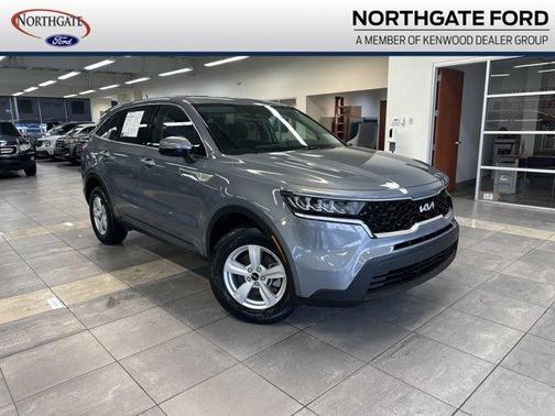 2023 Kia Sorento LX