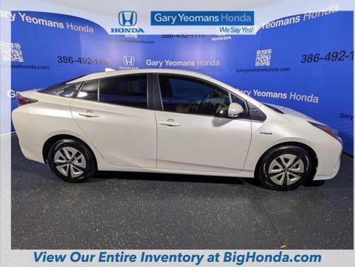2016 Toyota Prius Two Eco