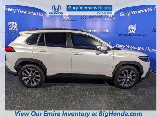 2022 Toyota Corolla Cross XLE