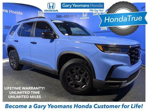 Diffused Sky Pearl 2025 Honda Pilot TrailSport