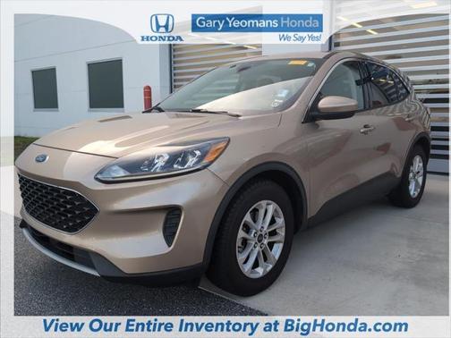 2020 Ford Escape SE