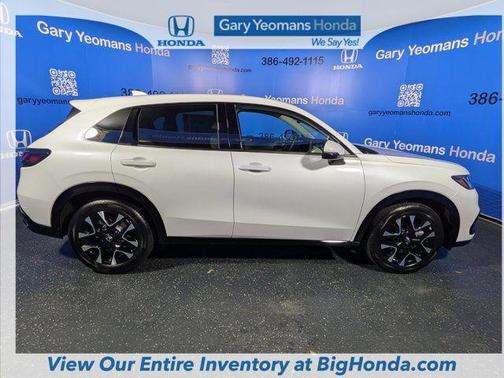 PLATINUM WHT PR 2027 Honda HR-V EX-L