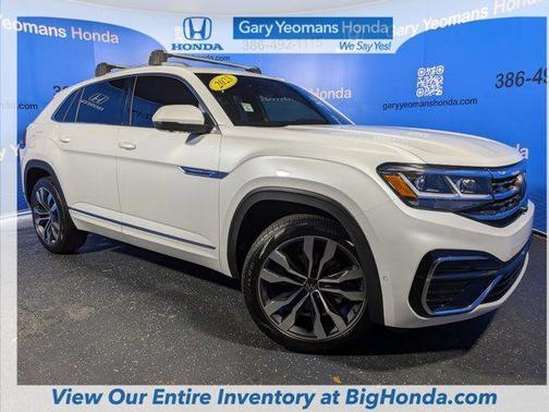 Pure White 2023 Volkswagen Atlas Cross Sport 3.6L V6 SEL Premium R-Line