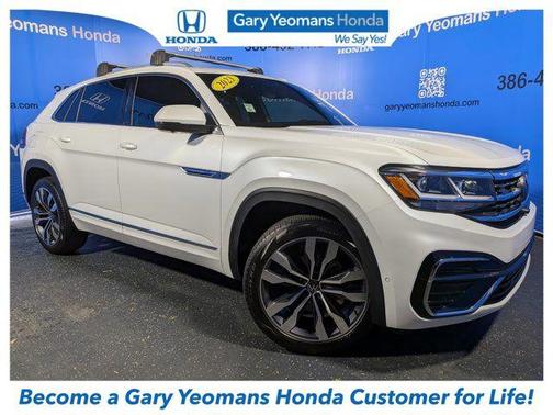 Pure White 2023 Volkswagen Atlas Cross Sport 3.6L V6 SEL Premium R-Line