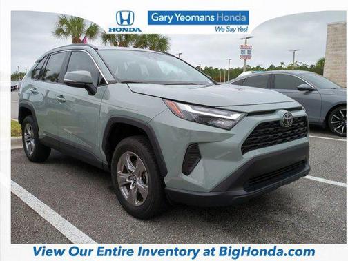 2023 Toyota RAV4 XLE